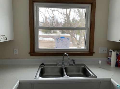 132 Winona St, Duluth MN 55803-1809 exterior