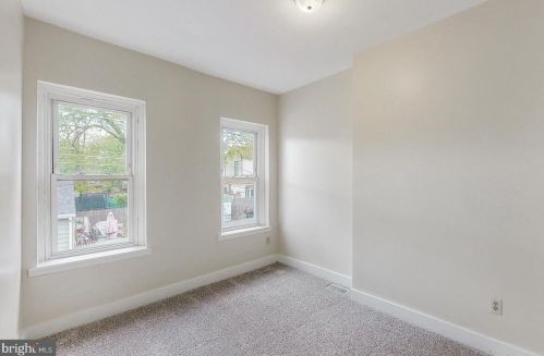 70 Warren St, Pottstown PA 19464-4336 exterior