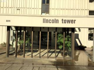 2211 1st Ave, Portland OR  97201-5060 exterior