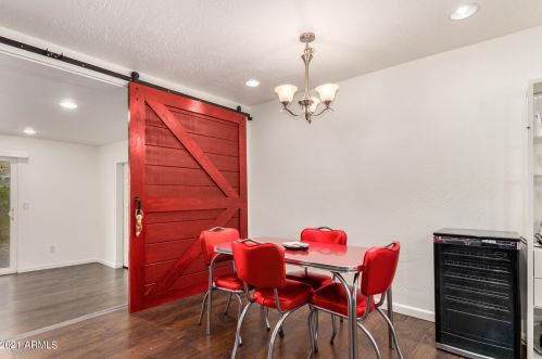 3242 Emile Zola Ave, Phoenix AZ 85032-6331 exterior