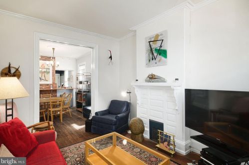 867 30 St, Philadelphia PA 19121-3604 exterior