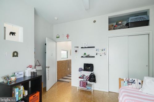 2318 Amber St, Philadelphia PA 19134-0038 exterior