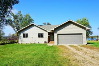 22445 Gateway Dr, Osakis, MN 56360-4810