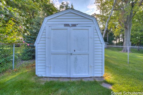 1569 Marlboro Rd, Meskegon MI exterior