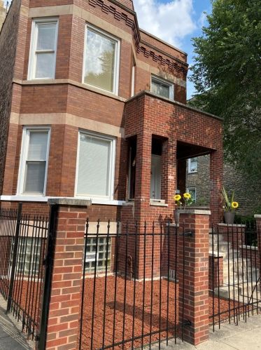 851 Hamlin Ave, Chicago IL 60805-1416 exterior