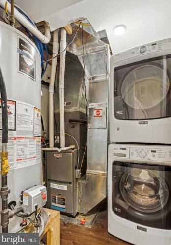 832 19 St, Philadelphia PA 19146-4656 exterior