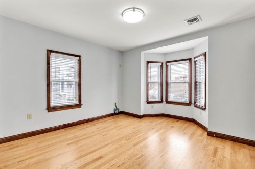 78 Hbr Vw St, Boston MA exterior