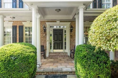 8350 Kenningston Way, Duluth, GA 30097-1667