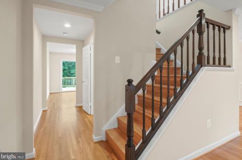 4559 Sawgrass Ct, Alexandria VA  22312-3152 exterior