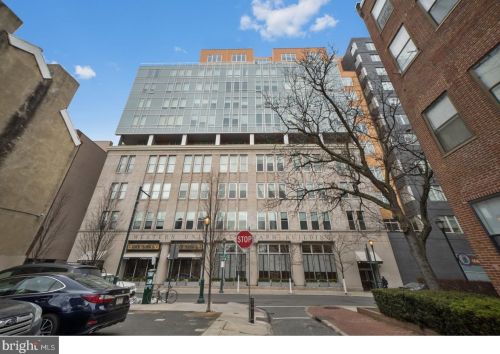 1101 Locust St, Philadelphia PA 19107-5519 exterior