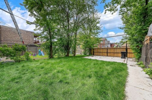 3416 Chicago Ave, Chicago IL 60651-4033 exterior