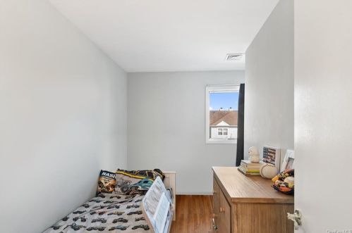 202 Cornwall Mdw Ln, Patterson NY 12563-2653 exterior