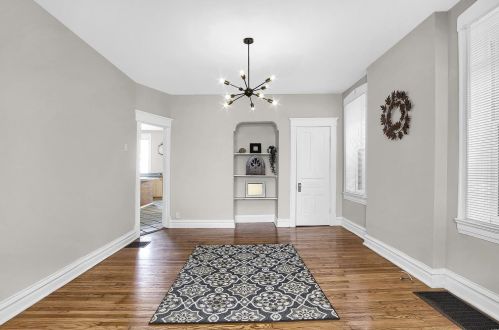 5206 Idaho Ave, Saint Louis MO 63111-1653 exterior