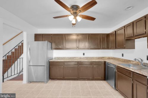 1803 Vly Ter, Washington DC 20032-4628 exterior