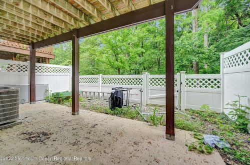 77 Ironwood Ct, Middletown NJ 07748-1917 exterior