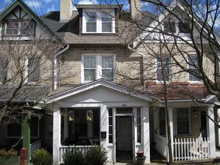 611 Worth St, Pittsburgh PA  15217-1323 exterior