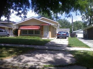 11647 Elizabeth St, Chicago IL  60643-4455 exterior