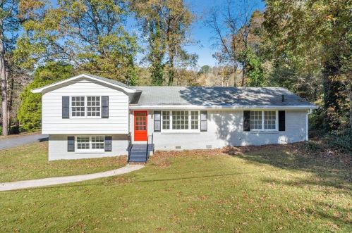 2703 Carriage Ln, Atlanta, GA 30349-4235