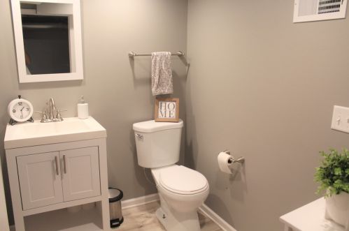 3933 54th St, Milwaukee WI  53216-2207 exterior