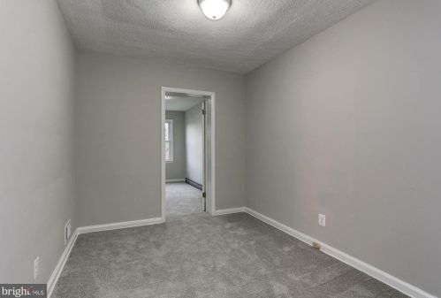 872 Bellevue St, Washington DC 20032-6002 exterior