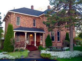 7305 Lester St, Lexington, MI 48450-8849