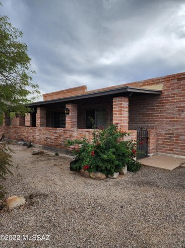 6932 Table Mountain Rd, Tucson AZ  85718-1331 exterior