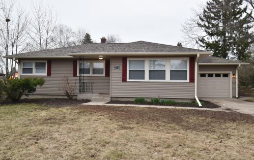 7730 44th St, Milwaukee, WI 53223-4404