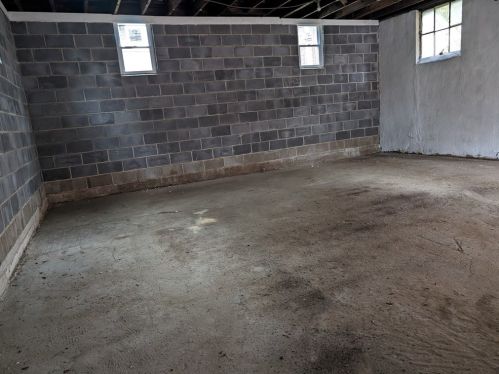 822 Flemington St, Pittsburgh PA 15217-2633 exterior