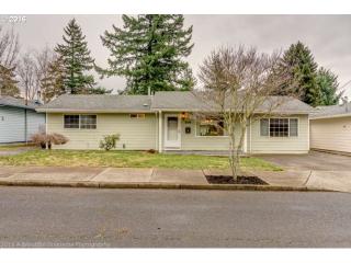 8146 75th Pl, Portland, OR 97206-8624