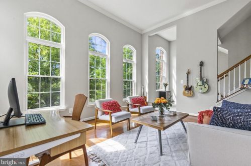 497 Cameron Sta Blvd, Alexandria VA 22304-8683 exterior