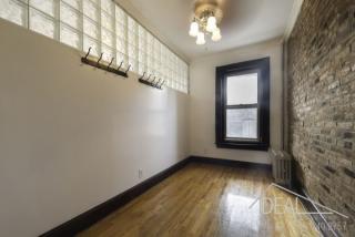 618 Bergen St, Brooklyn NY  11238-3404 exterior