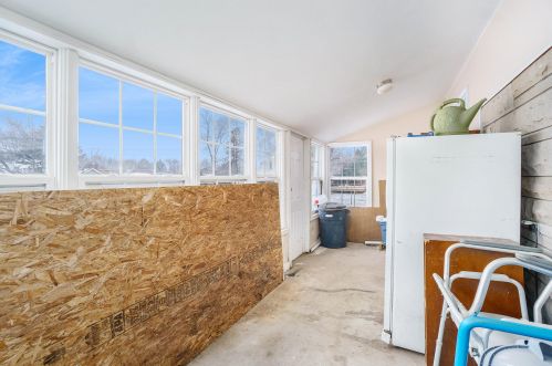 6358 Plainfield Ave, Kalamazoo MI 49048-9477 exterior