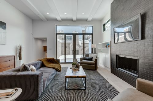 1909 Dayton St, Chicago IL 60614-5028 exterior