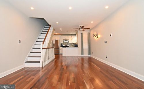 120 Greenwich St, Philadelphia, PA 19147-6110