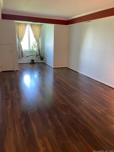 1416 Windward Rd, Milford CT 06461-1766 exterior