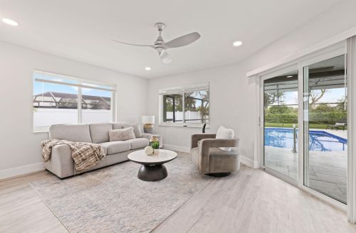 441 53rd St, Boca Raton FL  33487-3750 exterior