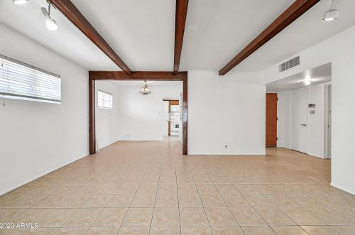 4518 9th Ave, Phoenix AZ  85013-2605 exterior