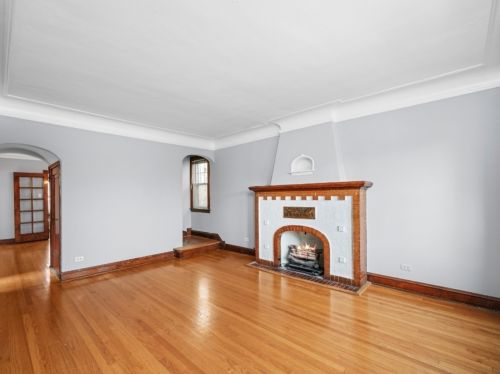 6408 Kilpatrick Ave, Chicago, IL 60629-5518