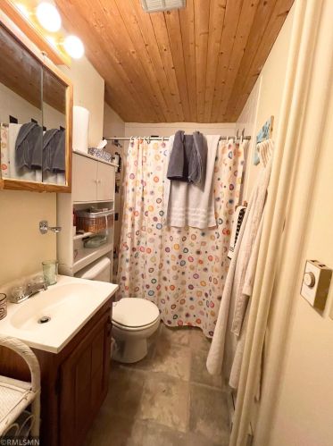 738 Fry St, Saint Paul MN 55104-1121 exterior