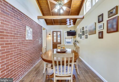 8 David Ct, Silver Spring MD exterior