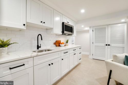 4215 16th St, Washington DC  20011-7005 exterior