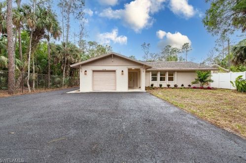 4220 11th Ave, Naples, FL 34116-4012