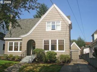 2835 15 St, Portland OR  97212-3341 exterior