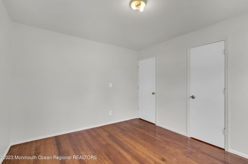 631 Maria St, Jackson Twp NJ  08527-5285 exterior