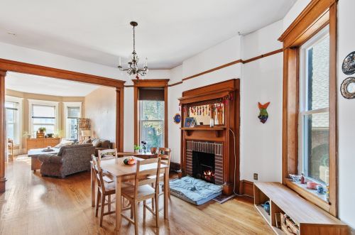 650 Barry Ave, Chicago IL 60634-4912 exterior