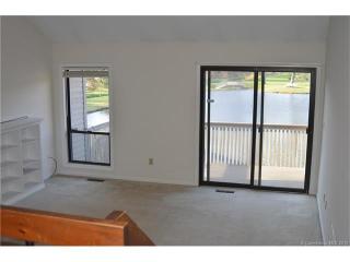 201 Metacomet Dr, Meriden CT  06450-3564 exterior