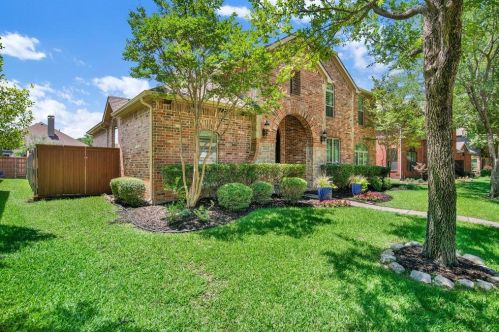1751 Sagebrush Dr, Frisco, TX 75033-7648