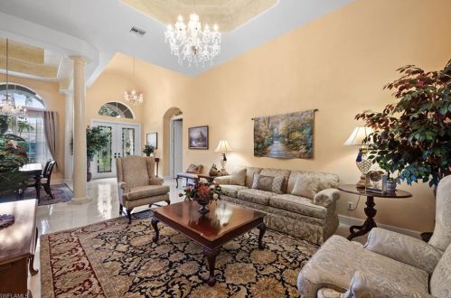 5802 Hammock Is Dr, Naples FL 34119-4696 exterior