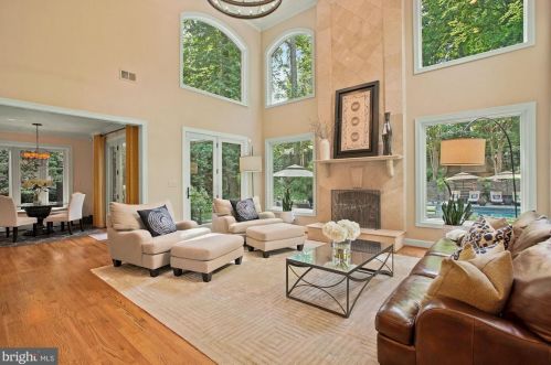 624 Live Oak Dr, Mc Lean VA 22101-1563 exterior