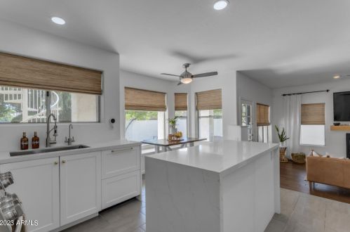 5773 Shannon St, Chandler AZ 85226-1859 exterior